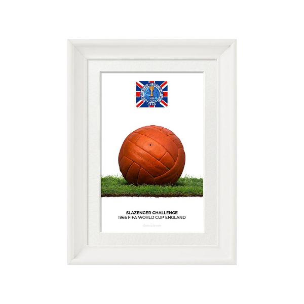 صورة الكرة الرسمية لكأس العالم 1966