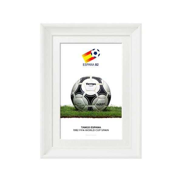 صورة الكرة الرسمية لكأس العالم 1982