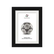 صورة الكرة الرسمية لكأس العالم 1990 (نسخة)