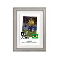 صورة الفائز بالحذاء الذهبي لكأس العالم 2002 - رونالدو