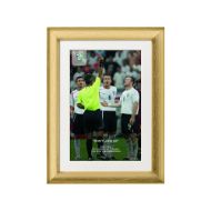 صورة بطاقة روني الحمراء 2006