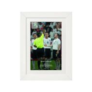 صورة بطاقة روني الحمراء 2006