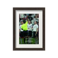 صورة بطاقة روني الحمراء 2006