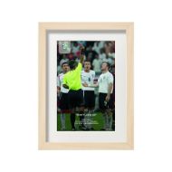 صورة بطاقة روني الحمراء 2006