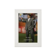 صورة مارادونا كمدير فني 2010