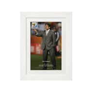 صورة مارادونا كمدير فني 2010