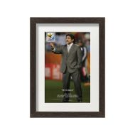 صورة مارادونا كمدير فني 2010