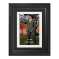 صورة مارادونا كمدير فني 2010