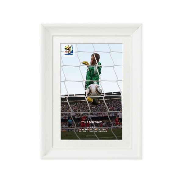 صورة هدف لامبارد غير المحسوب ضد ألمانيا 2010 (2)