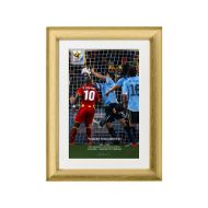 صورة لمسة يد سواريز ضد غانا 2010