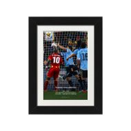 صورة لمسة يد سواريز ضد غانا 2010