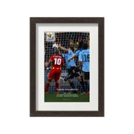 صورة لمسة يد سواريز ضد غانا 2010