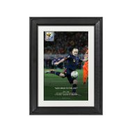 صورة هدف إنيستا ضد هولندا 2010 (1)