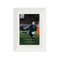 صورة هدف إنيستا ضد هولندا 2010 (1)