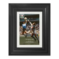 صورة هدف مارادونا الأول ضد إنجلترا 1986