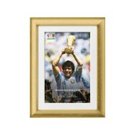 صورة مارادونا يرفع كأس العالم 1986