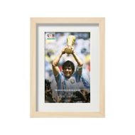 صورة مارادونا يرفع كأس العالم 1986