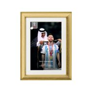 صورة ميسي يرتدي البشت 2022