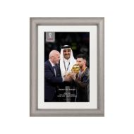 صورة تسليم الكأس لميسي 2022