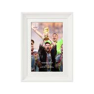 صورة ميسي يرفع كأس العالم 2022