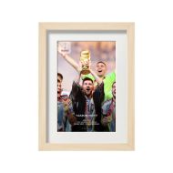 صورة ميسي يرفع كأس العالم 2022