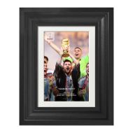 صورة ميسي يرفع كأس العالم 2022