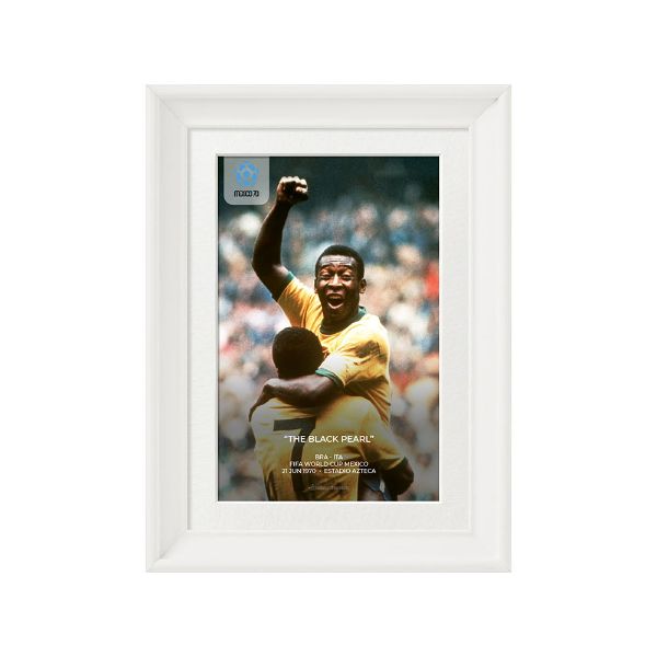 صورة بيليه يحتفل بهدفه ضد إيطاليا 1970