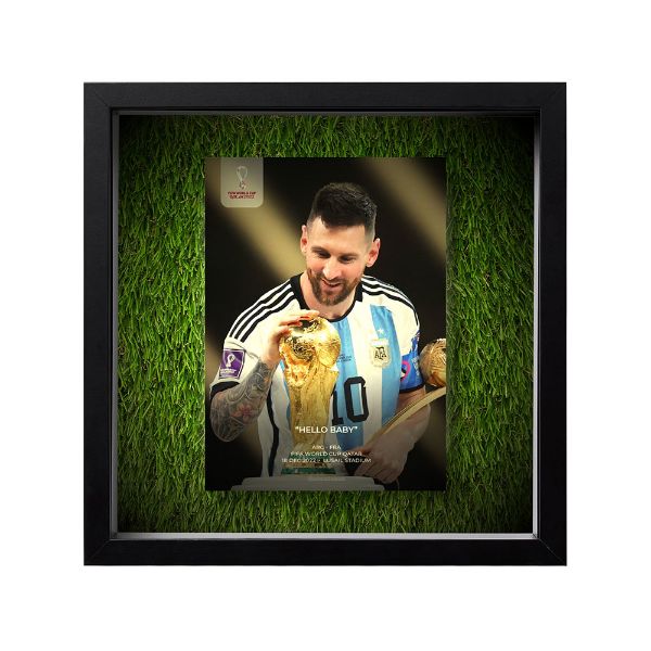 صورة لمسة ميسي الأولى لكأس العالم 2022 - عشبية مضيئة