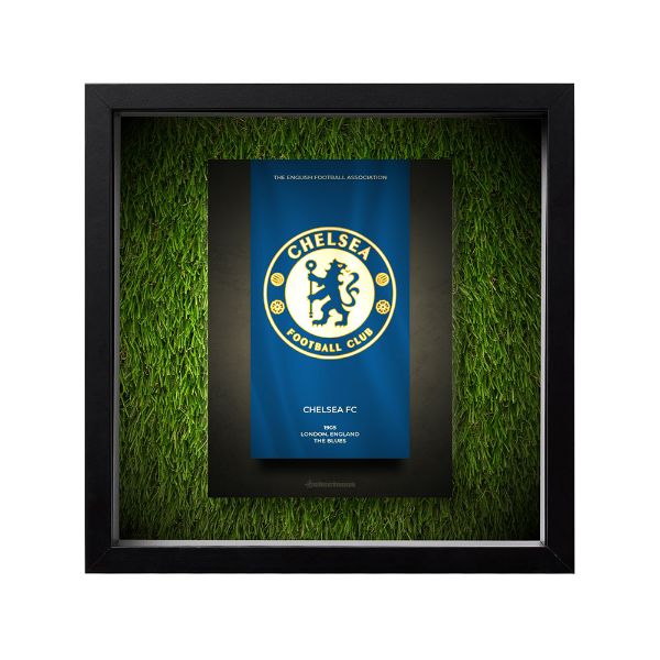 صورة شعار تشيلسي - خلفية سوداء - عشبية مضيئة